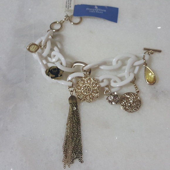 🎉🎉🎉 HOST PICK 🎉🎉🎉 Simply Vera White Charm Bracelet - Picture 6 of 8